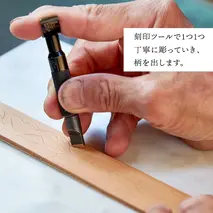 牛革ベルト 紺かすれ染め【太さ35mm / 厚さ3.7mm / M(110cm)】 父の日 牛革 牛 革 皮 ベルト 手作り ハンドメイド [BE031ya-M]