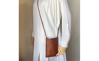 本革 スマホショルダー 栃木レザー　キャメル