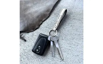 本革 キーホルダー ダイヤモンドパイソンレザー ファッション小物 イタリアンレザー プレゼント ギフト 