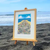 湘南・茅ヶ崎で描く、海を感じるイラストアート 『 湘南ランドスケープ03：茅ヶ崎　ヘッドランド 』 ジークレーアートフレーム （小/木地仕上げ） /絵画 風景 版画 