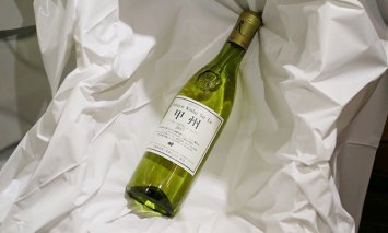 B-652．勝沼ぶどうの丘推奨 白ワイン（辛口）１本