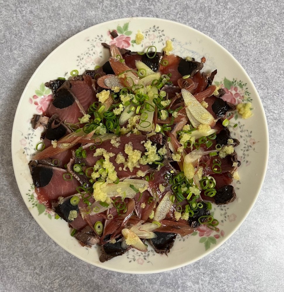 ふるさと納税 高知県 芸西村 ＜6ヶ月定期便＞ 創業50年老舗レストラン 幻の和牛あかうしハンバーグ130g×16ケ 特製デミソース&特製トマトソース×4袋 土佐… ふるさと納税 ＜6ヶ月定期便＞ 創業50年老舗レストランの幻の和牛あかう